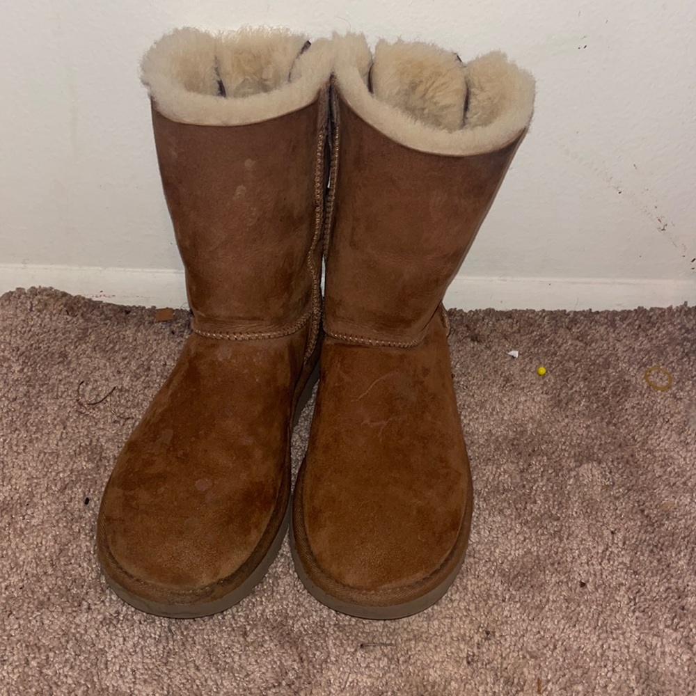 Used Uggs.